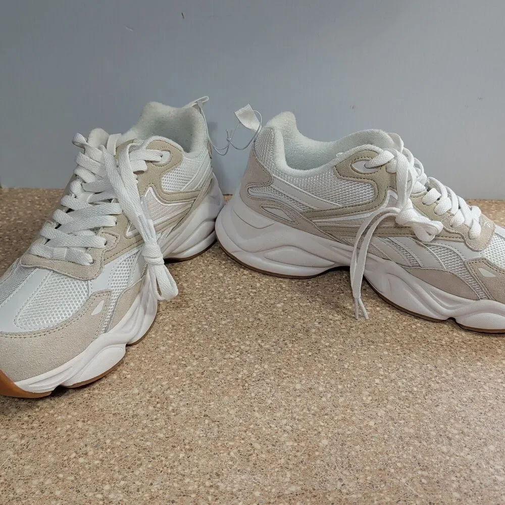 Reebok Mens Royal Charge AR30246M White Running Shoes Sneakers Size 11.5 Chunky